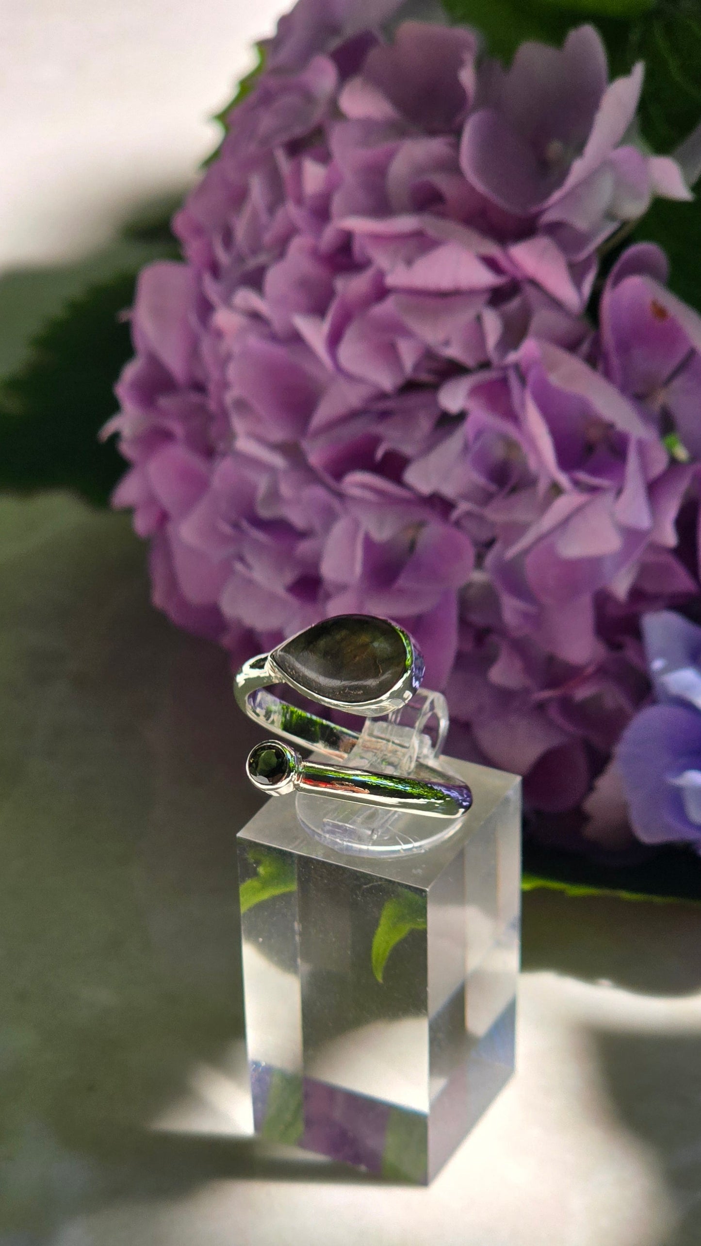 Riverstone Ring