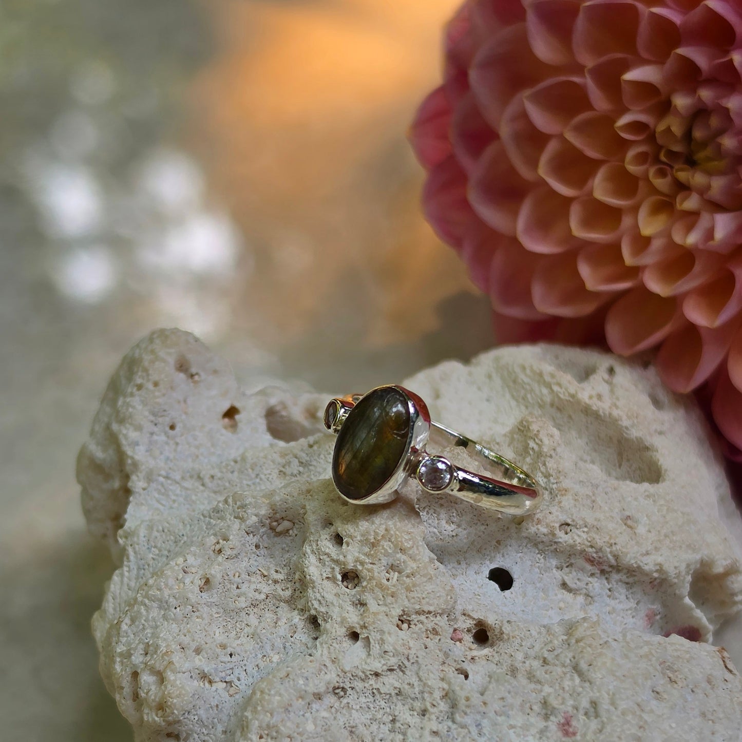 Luna Labradorite Ring