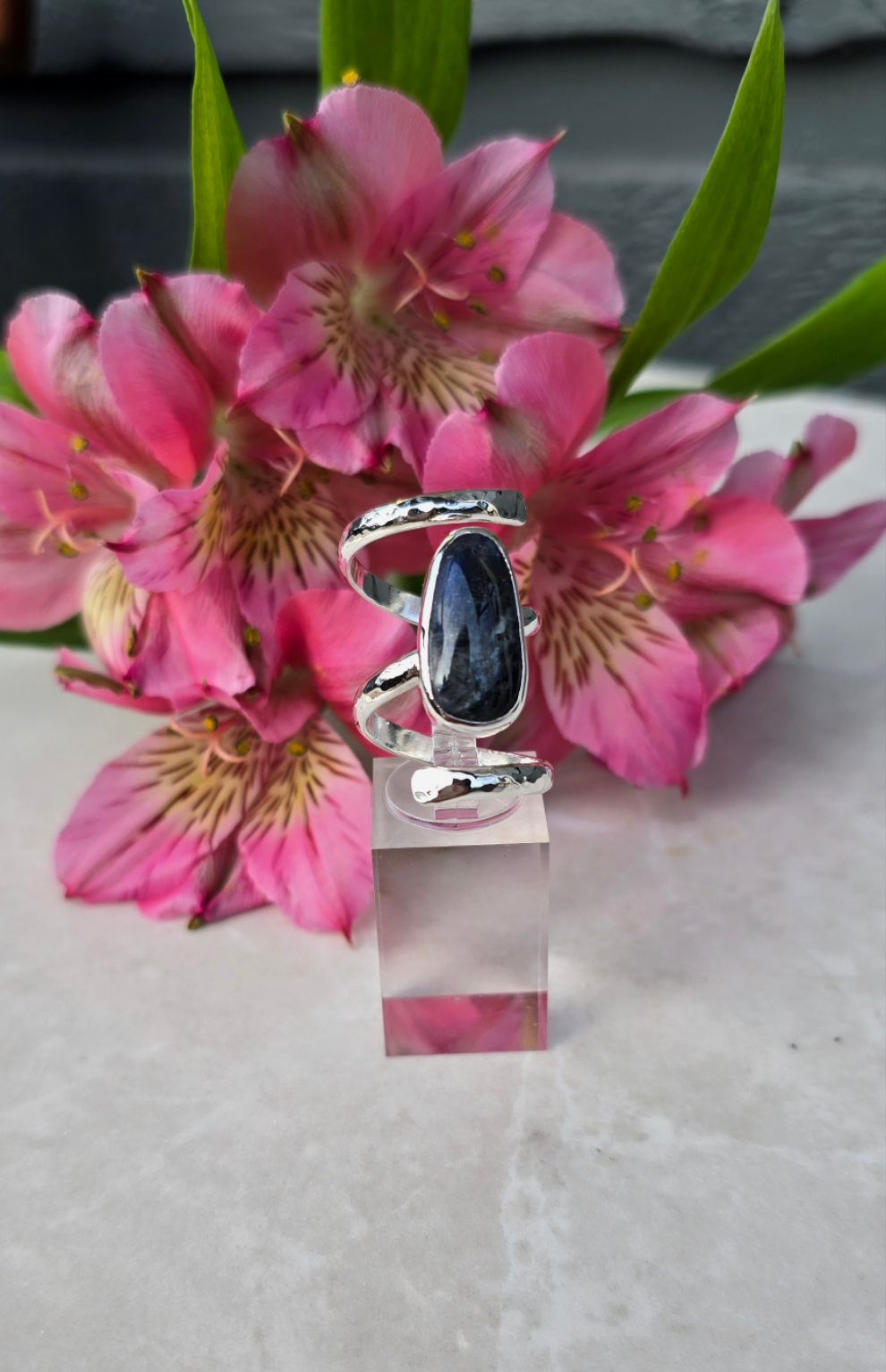 Elara Labradorite Ring